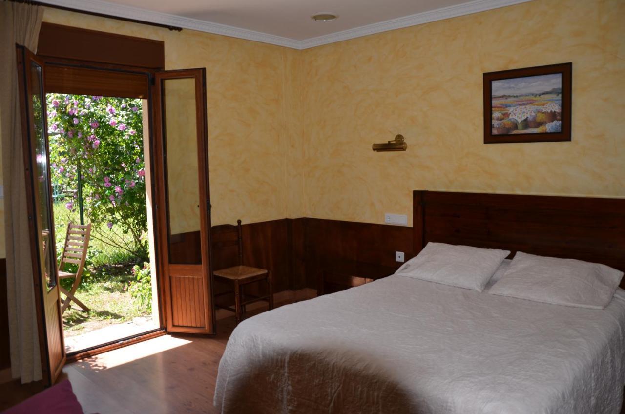 Hotel Arenas De Cabrales- Apartamentos Zewnętrze zdjęcie